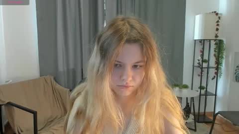 Olga online show from September 26, 2025, 5:44 am