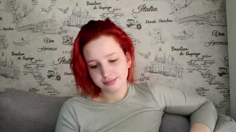 Caroline online show from April 26, 2026, 4:32 am
