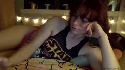 pixie_bella online show from May 28, 2026, 3:37 am