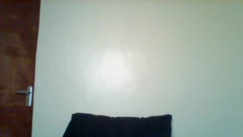 Majesty online show from February 23, 2026, 2:42 am