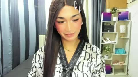 Snapshot of pixiedoll_ chatting on July 3, 2026, 6:47 pm pixiedoll_ online show from July 3, 2026, 6:47 pm