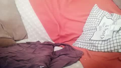 Snapshot of pla_mad chatting on November 4, 2025, 1:43 pm pla_mad online show from November 4, 2025, 1:43 pm