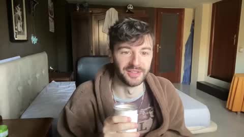 Snapshot of placebo14 chatting on January 17, 2025, 9:39 am placebo14 online show from January 17, 2025, 9:39 am