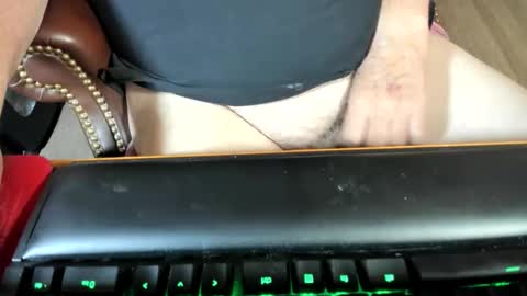 Snapshot of plainodude7 chatting on February 6, 2026, 10:35 pm Plain ODude online show from February 6, 2026, 10:35 pm