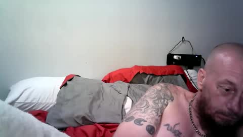 plainsigh5 online show from April 13, 2026, 3:23 am