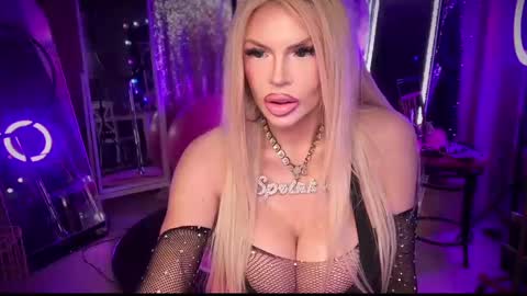 Snapshot of plasticfuckdoll chatting on February 2, 2025, 2:06 am Dumb bimbo fuck doll online show from February 2, 2025, 2:06 am