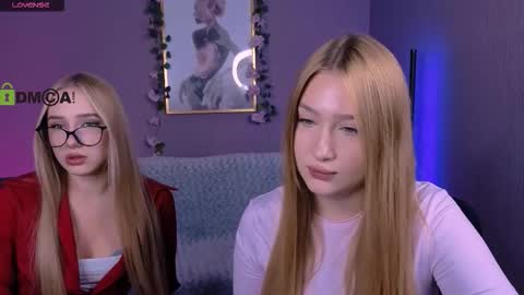 Sophie online show from December 21, 2025, 8:38 pm