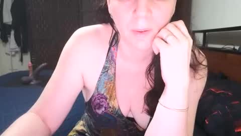 playfulcurvymilf online show from October 24, 2025, 12:52 am