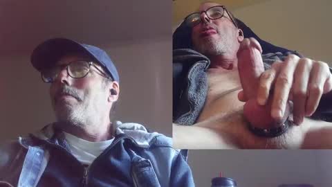 Snapshot of playfuljoy chatting on October 1, 2025, 5:41 pm StudMan online show from October 1, 2025, 5:41 pm