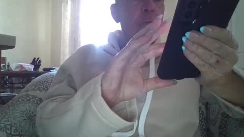 Holding the cum back.. online show from January 1, 2025, 6:16 pm