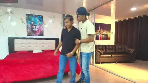   online show from April 19, 2026, 11:18 pm