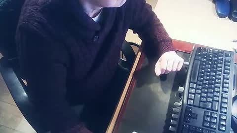 Snapshot of playingch chatting on February 12, 2026, 8:20 am littlenounours online show from February 12, 2026, 8:20 am