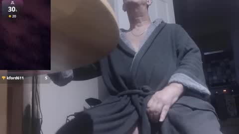 Play Me online show from October 17, 2025, 4:15 am