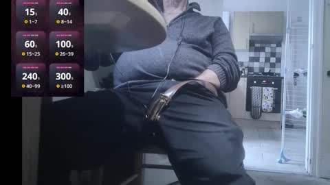 Play Me online show from November 4, 2025, 1:54 pm