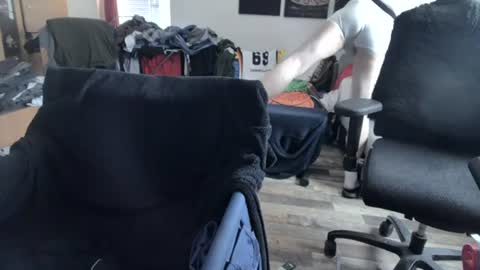 Snapshot of plboy23 chatting on June 15, 2026, 4:09 pm Hello ask me . Im glad to see you here in my room. Welcome PVT is open online show from June 15, 2026, 4:09 pm