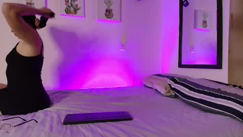 sergio   natalie online show from January 11, 2026, 4:39 am