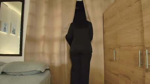 sergio   natalie online show from April 6, 2026, 3:37 am