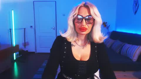 Victoria online show from December 31, 2024, 12:11 am