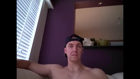 Snapshot of ploki2000 chatting on January 26, 2025, 3:03 pm Kevin online show from January 26, 2025, 3:03 pm