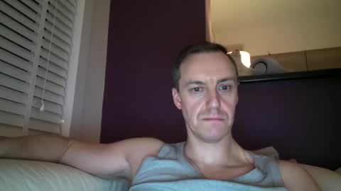 Snapshot of ploki2000 chatting on February 9, 2025, 5:54 pm Kevin online show from February 9, 2025, 5:54 pm