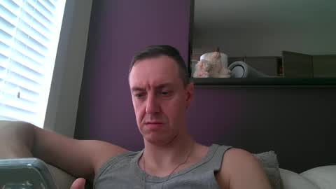 Snapshot of ploki2000 chatting on February 23, 2025, 9:55 am Kevin online show from February 23, 2025, 9:55 am