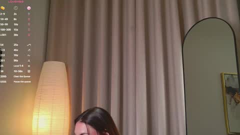 Snapshot of plsbemydaddy_ chatting on April 19, 2026, 6:10 pm Amelie online show from April 19, 2026, 6:10 pm