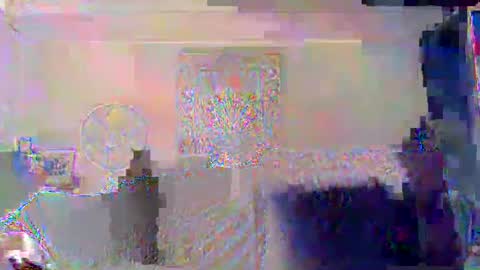 Snapshot of plu07f3520 chatting on December 18, 2024, 10:19 am plu07f3520 online show from December 18, 2024, 10:19 am