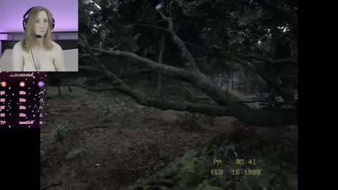 Snapshot of pluffygirl chatting on December 8, 2024, 6:39 pm Pluffygirl online show from December 8, 2024, 6:39 pm