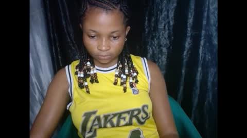 plumnjuicyx online show from November 2, 2025, 6:32 pm