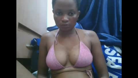 Snapshot of plumnjuicyx chatting on April 17, 2026, 9:45 am plumnjuicyx online show from April 17, 2026, 9:45 am