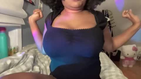 Snapshot of plushicore chatting on October 28, 2025, 2:15 am stariette online show from October 28, 2025, 2:15 am