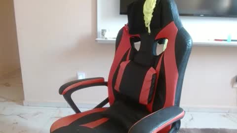 pocahontas online show from December 20, 2025, 9:27 am