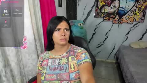 Snapshot of pocahontas_98113116 chatting on May 5, 2026, 12:35 pm lesly pagina azul pocahontas982 online show from May 5, 2026, 12:35 pm