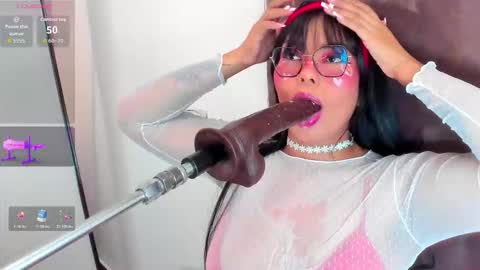 pocahontas_lantina online show from February 19, 2026, 3:46 am