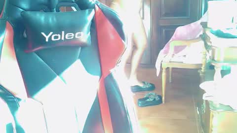 DaniellaBaby online show from September 19, 2025, 9:43 am