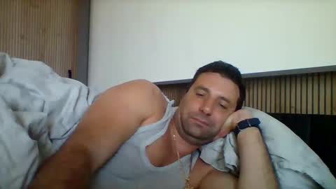 Snapshot of pochivka chatting on April 25, 2026, 2:58 pm pochivka online show from April 25, 2026, 2:58 pm