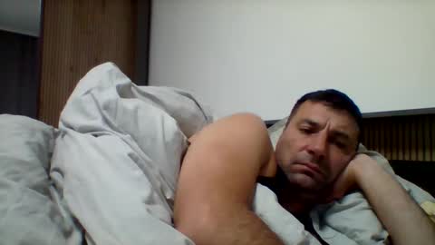 Snapshot of pochivka chatting on May 3, 2026, 12:05 am pochivka online show from May 3, 2026, 12:05 am