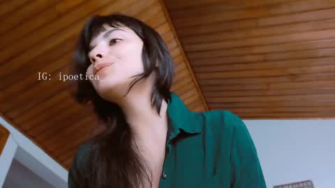IG ipoetica  online show from January 30, 2025, 12:16 pm