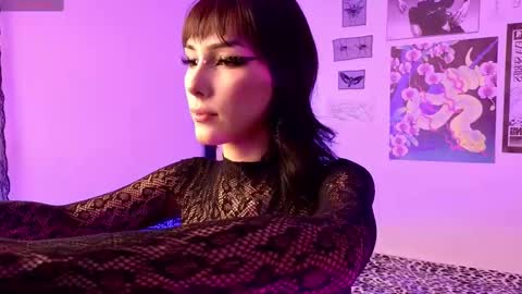 Dafne online show from November 4, 2025, 11:26 pm