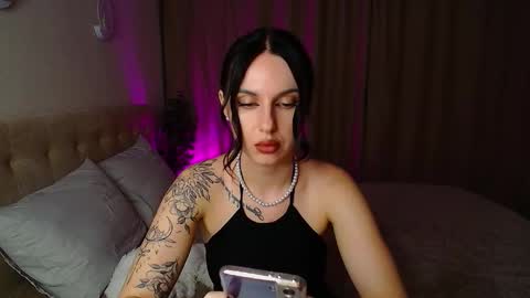 Snapshot of poison_inyour_mind chatting on October 22, 2025, 4:18 pm poison_inyour_mind online show from October 22, 2025, 4:18 pm