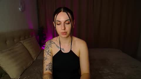 Snapshot of poison_inyour_mind chatting on November 4, 2025, 9:58 pm poison_inyour_mind online show from November 4, 2025, 9:58 pm