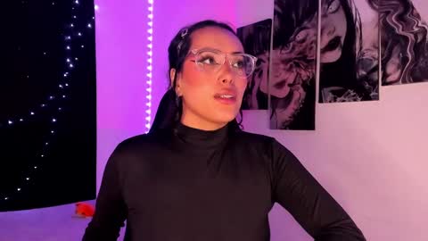 Willow                      Hours 12pm to 630pm Colombian time FRIDAY AND SUNDAY FREE DAYS online show from December 4, 2024, 11:35 pm