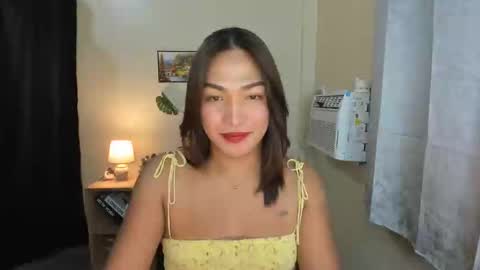 poisy_ivy online show from October 17, 2025, 6:21 pm
