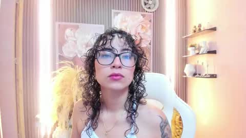 Snapshot of pola_adams chatting on September 23, 2025, 10:18 am PAOLA or pola online show from September 23, 2025, 10:18 am