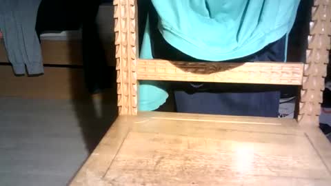 poletttino online show from November 4, 2025, 6:51 pm