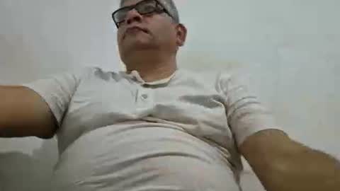 poli online show from February 20, 2025, 2:51 am