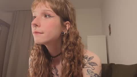 polina online show from March 21, 2026, 9:18 pm