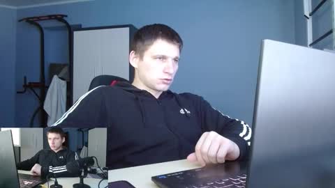 Poliglotjoe2 online show from February 2, 2026, 7:51 am