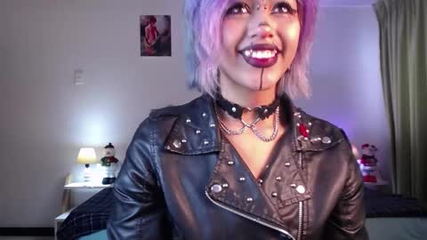 Snapshot of polilla_10_ chatting on December 18, 2024, 12:07 pm Poli online show from December 18, 2024, 12:07 pm