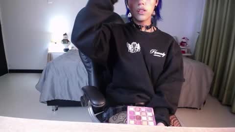 Snapshot of polilla_10_ chatting on December 28, 2024, 11:41 am Poli online show from December 28, 2024, 11:41 am